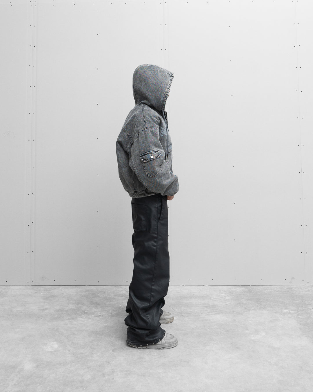 HOODED CANVAS JACKET