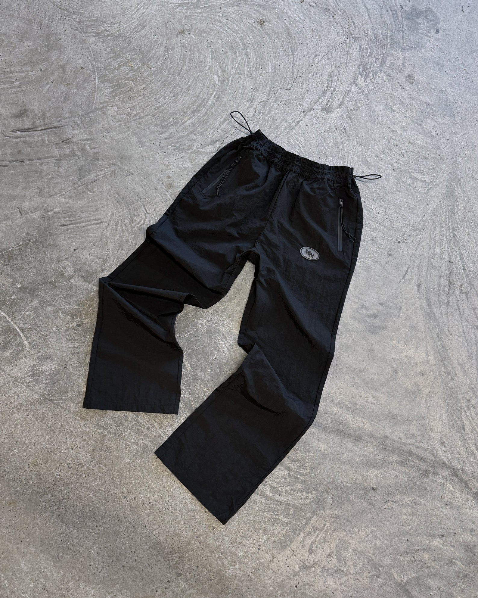 ●ROUGHNECK● Rosario Baggy Track Pants / Black Z1B000450_BBLK_4109.jpg?v=